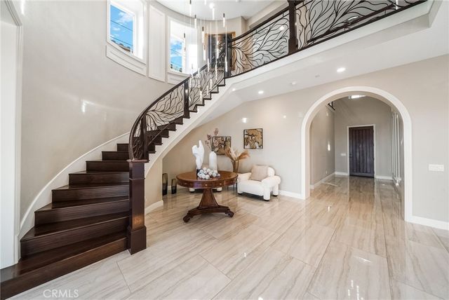 1132 Summit Oak, Lake Forest, CA 92679