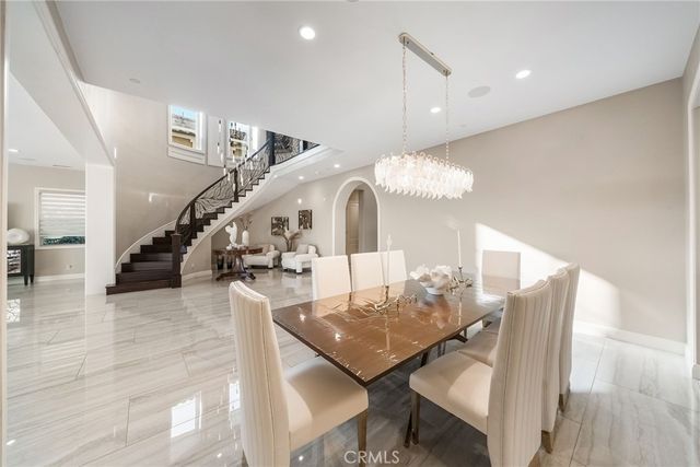 1132 Summit Oak, Lake Forest, CA 92679