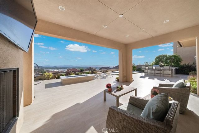 1132 Summit Oak, Lake Forest, CA 92679