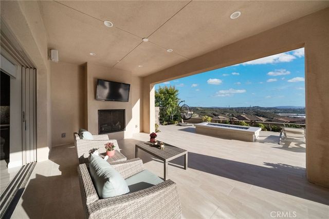 1132 Summit Oak, Lake Forest, CA 92679