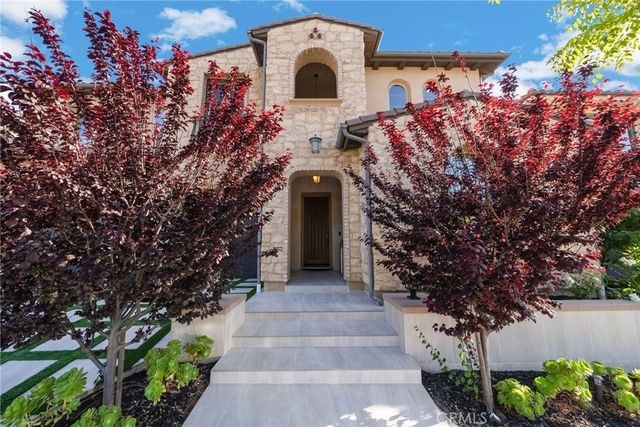 1132 Summit Oak, Lake Forest, CA 92679