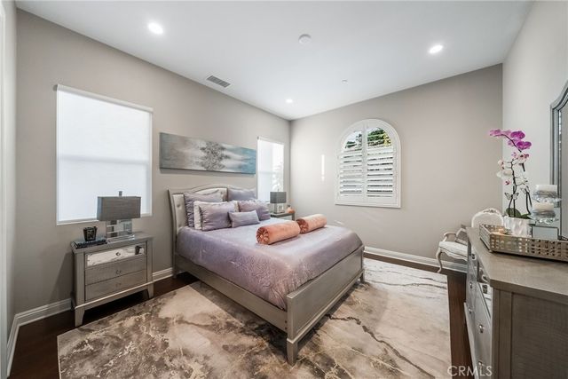 1132 Summit Oak, Lake Forest, CA 92679