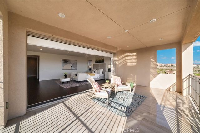 1132 Summit Oak, Lake Forest, CA 92679