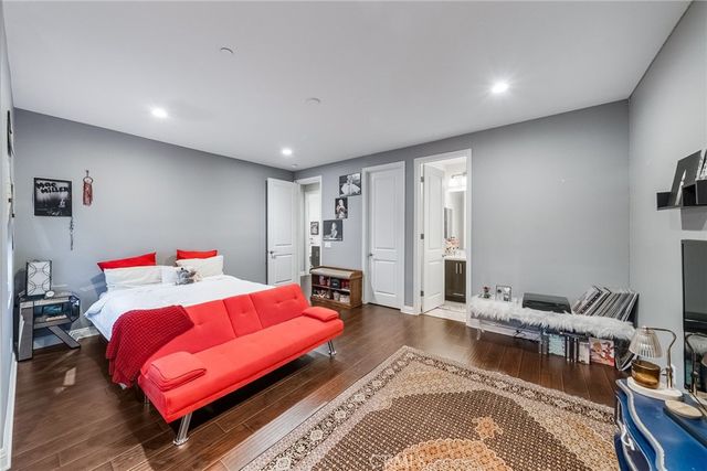 1132 Summit Oak, Lake Forest, CA 92679