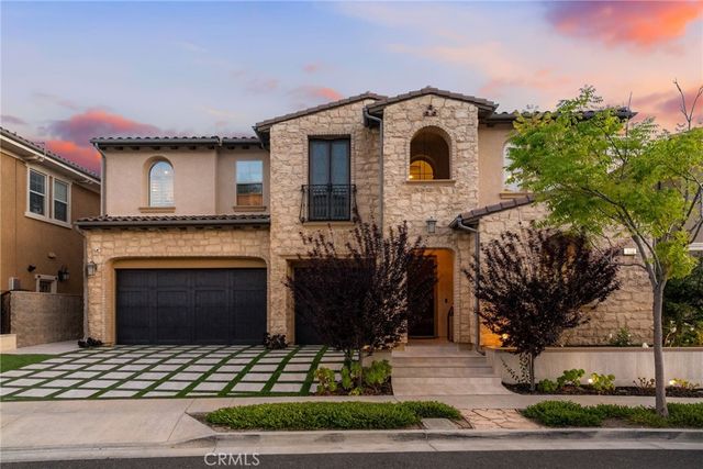 1132 Summit Oak, Lake Forest, CA 92679