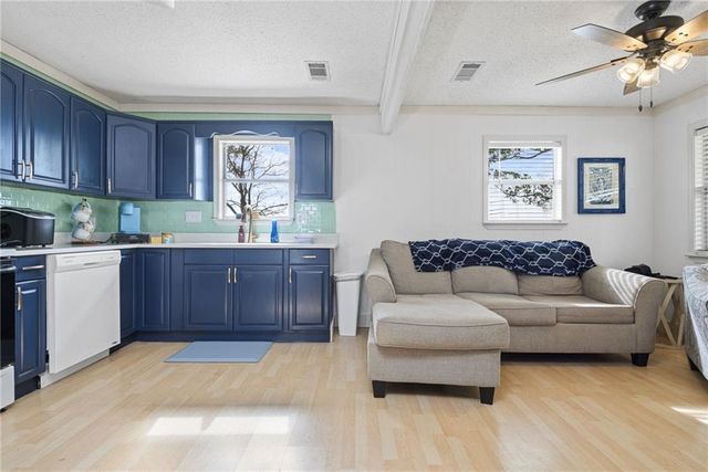 7947 Bay Shore Drive, Elberta, AL 36530