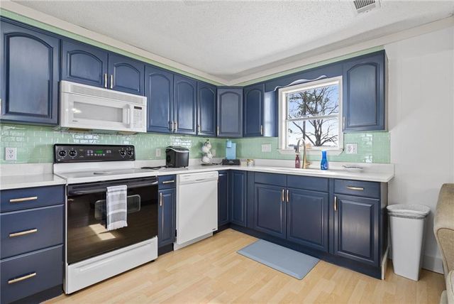 7947 Bay Shore Drive, Elberta, AL 36530