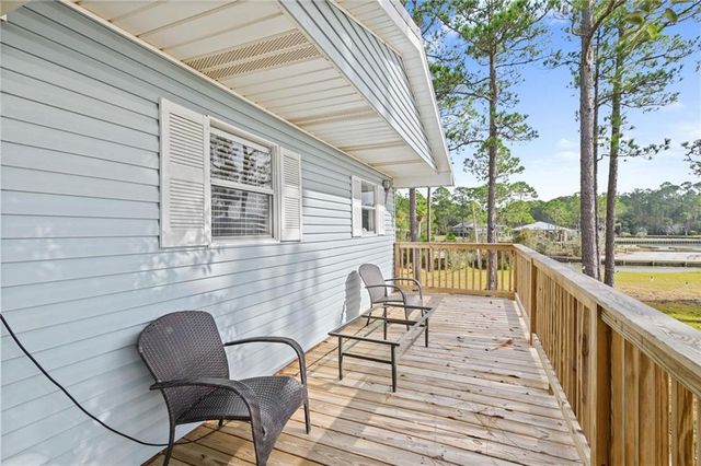 7947 Bay Shore Drive, Elberta, AL 36530