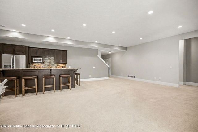 6253 Fenwick Court, East Lansing, MI 48823