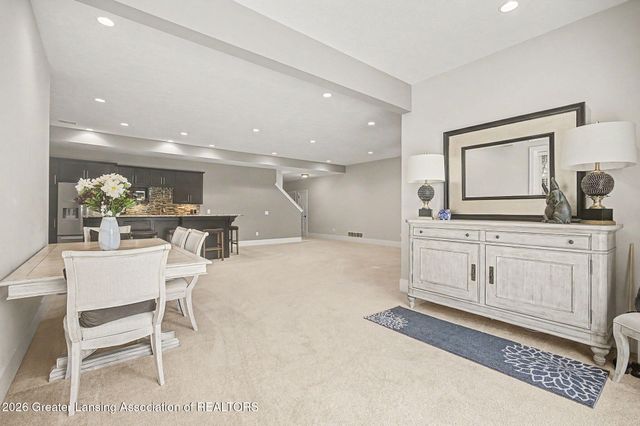 6253 Fenwick Court, East Lansing, MI 48823