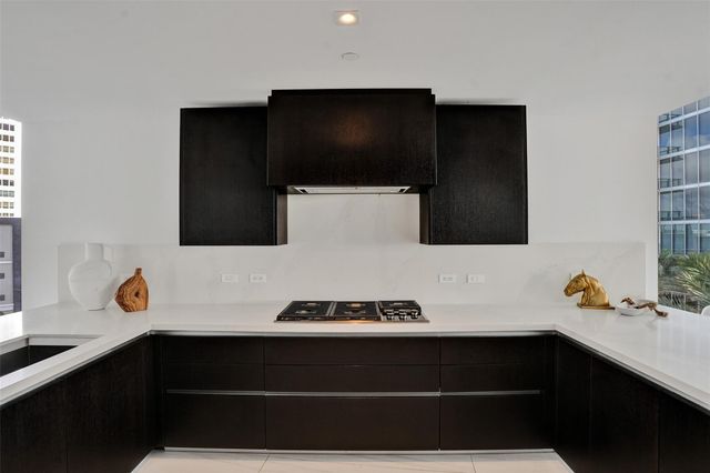 2200 N Ocean Boulevard S406, Fort Lauderdale, FL 33305
