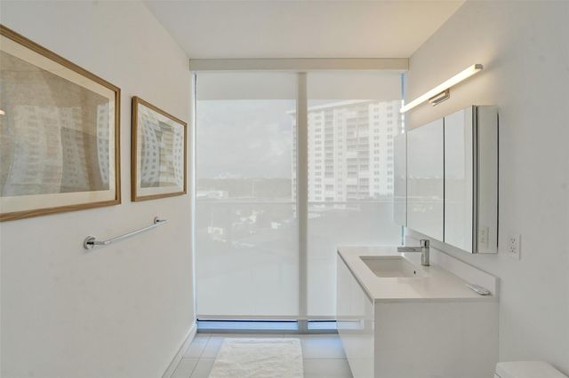 2200 N Ocean Boulevard S406, Fort Lauderdale, FL 33305
