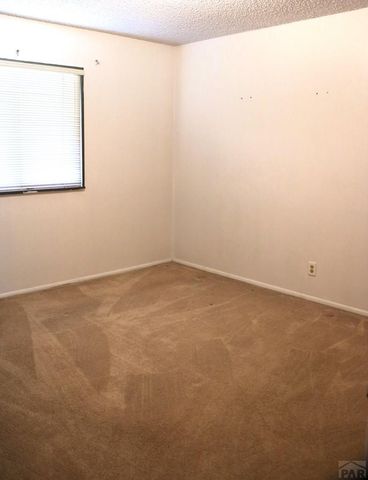 1710 Eden Ave, Pueblo, CO 81005