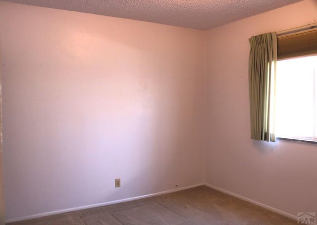 1710 Eden Ave, Pueblo, CO 81005