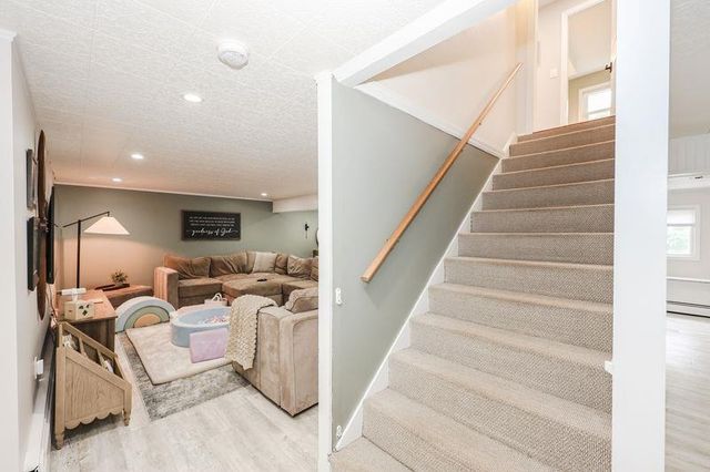 109 Pillsbury Road, Londonderry, NH 03053