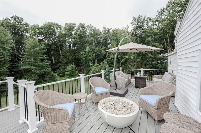 109 Pillsbury Road, Londonderry, NH 03053