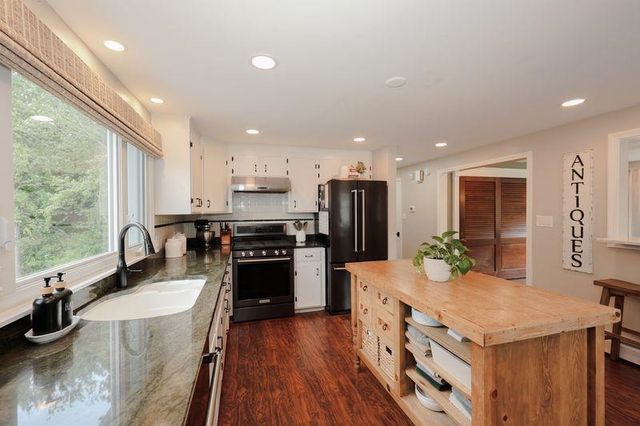 109 Pillsbury Road, Londonderry, NH 03053