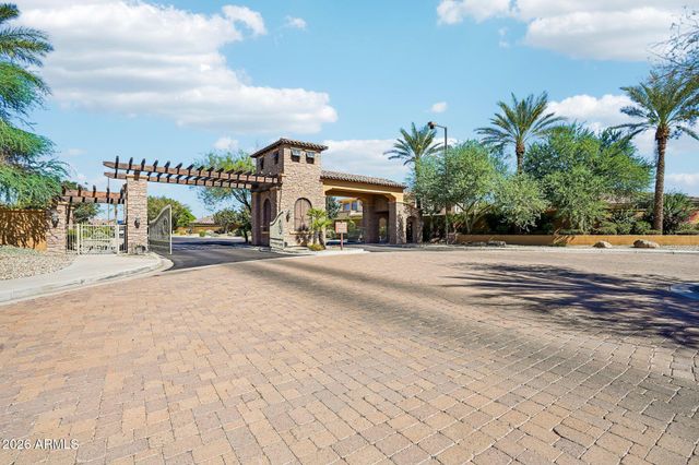 2325 N 160TH Avenue, Goodyear, AZ 85395