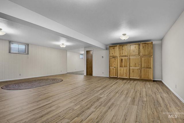 7625 W Cherrywood Dr, Boise, ID 83704