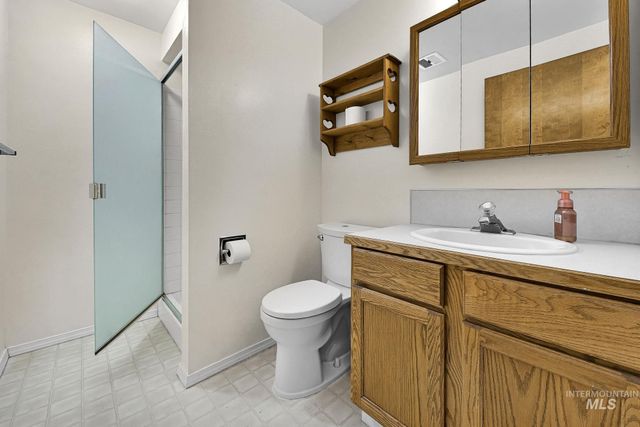 7625 W Cherrywood Dr, Boise, ID 83704