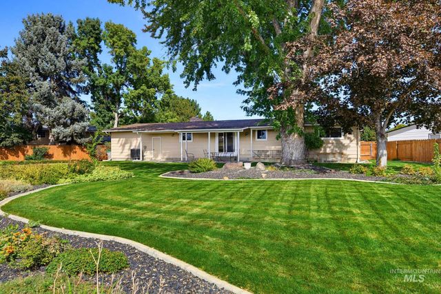 7625 W Cherrywood Dr, Boise, ID 83704