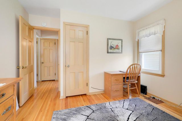 2949 Brunswick Avenue S, Saint Louis Park, MN 55416