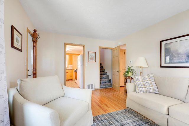 2949 Brunswick Avenue S, Saint Louis Park, MN 55416