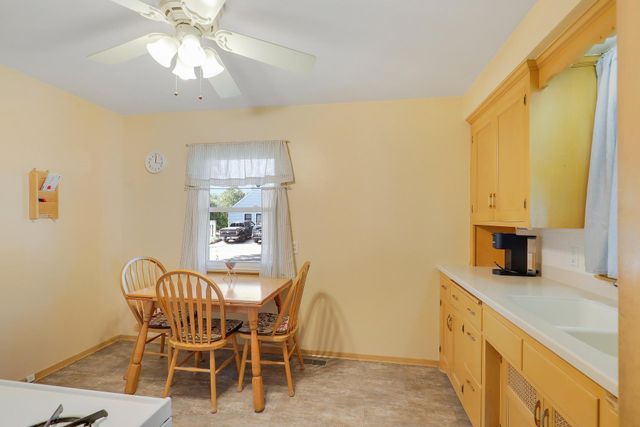2949 Brunswick Avenue S, Saint Louis Park, MN 55416