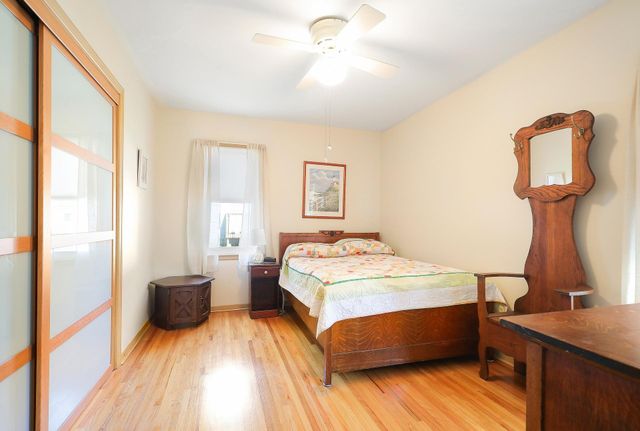 2949 Brunswick Avenue S, Saint Louis Park, MN 55416