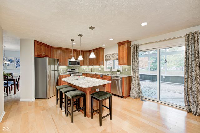 7523 Bramblewood Lane, Indianapolis, IN 46254