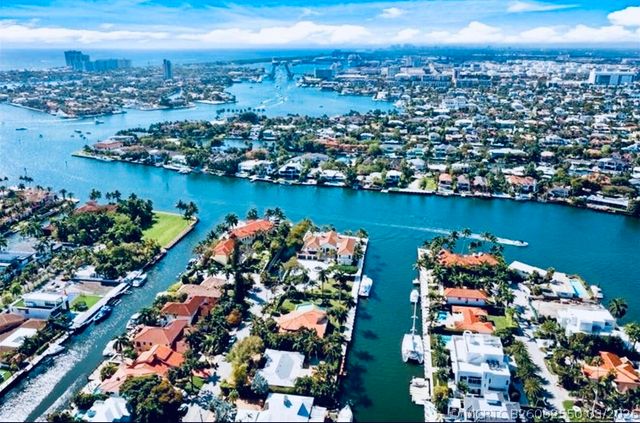 455 BONTONA Avenue, Fort Lauderdale, FL 33301