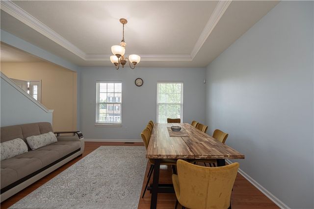 1909 Colonial Dr, Franklin Park, PA 15143