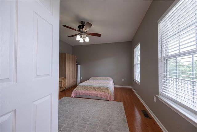 1909 Colonial Dr, Franklin Park, PA 15143
