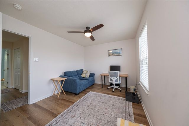 1909 Colonial Dr, Franklin Park, PA 15143