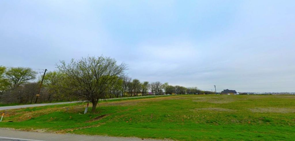 2401 County Road 213, Venus, TX 76084
