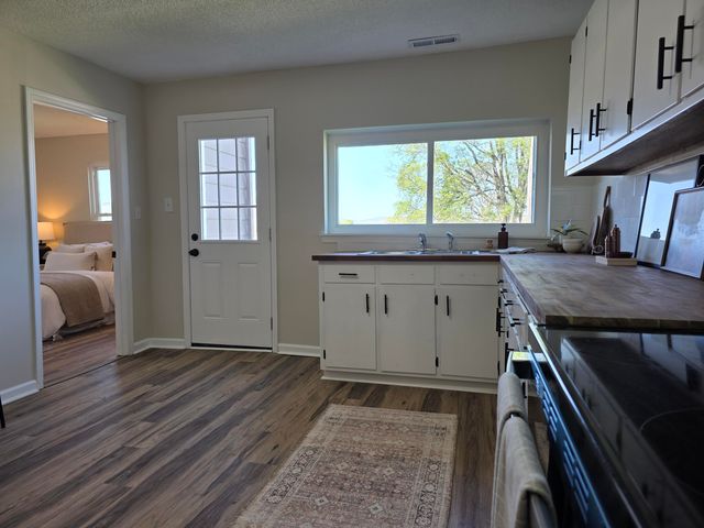 2432 Dodds Avenue, Chattanooga, TN 37407