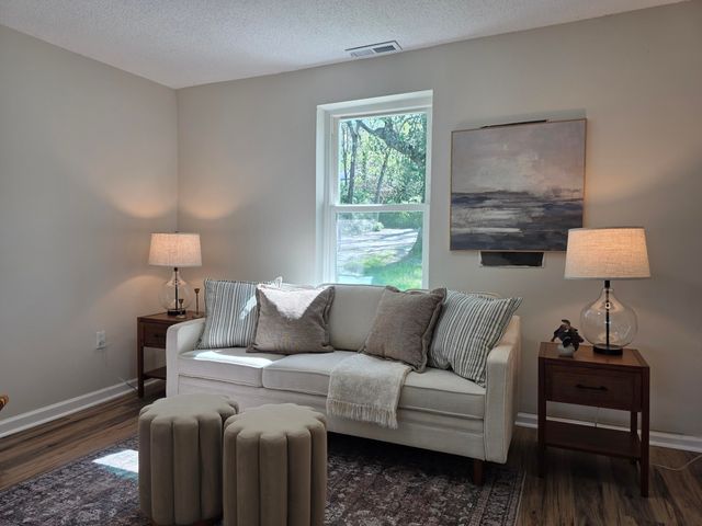 2432 Dodds Avenue, Chattanooga, TN 37407