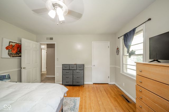 718 Longfellow Road, Anderson, IN 46011