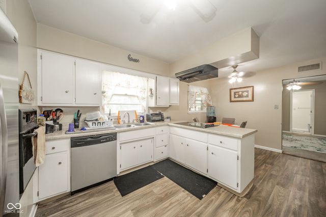 718 Longfellow Road, Anderson, IN 46011