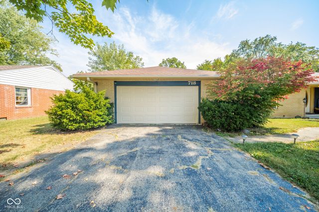 718 Longfellow Road, Anderson, IN 46011