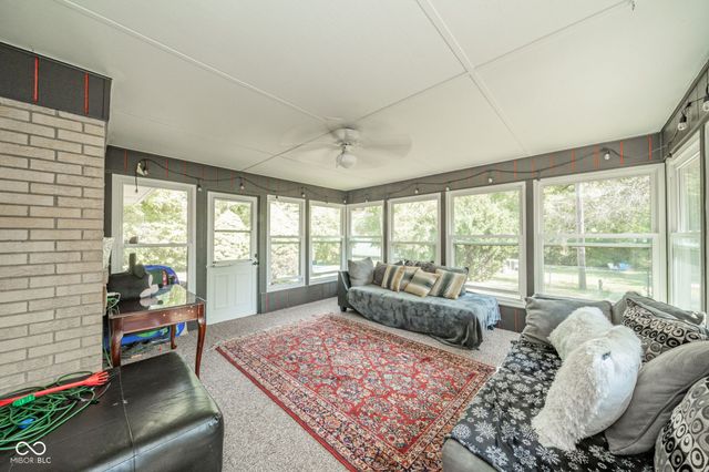 718 Longfellow Road, Anderson, IN 46011