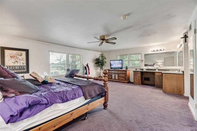1719 W Day Street, Denison, TX 75020