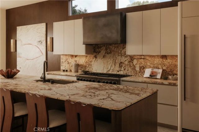 12162 Laurel Terrace Drive, Studio City, CA 91604