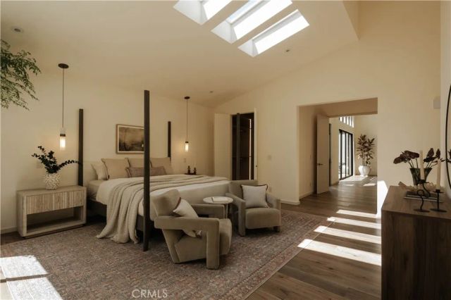 12162 Laurel Terrace Drive, Studio City, CA 91604