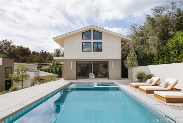 12162 Laurel Terrace Drive, Studio City, CA 91604