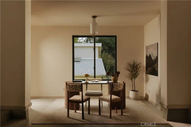 12162 Laurel Terrace Drive, Studio City, CA 91604