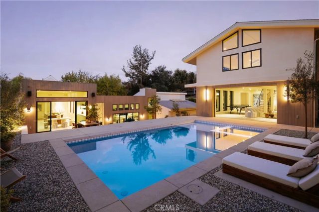 12162 Laurel Terrace Drive, Studio City, CA 91604