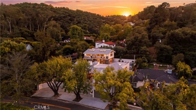 12162 Laurel Terrace Drive, Studio City, CA 91604