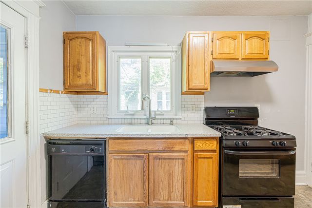 1915 South Avenue, Rochester, NY 14620