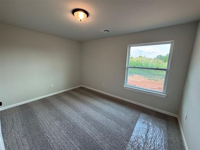 10730 Painted Turtle Way, Midwest City, OK 73130